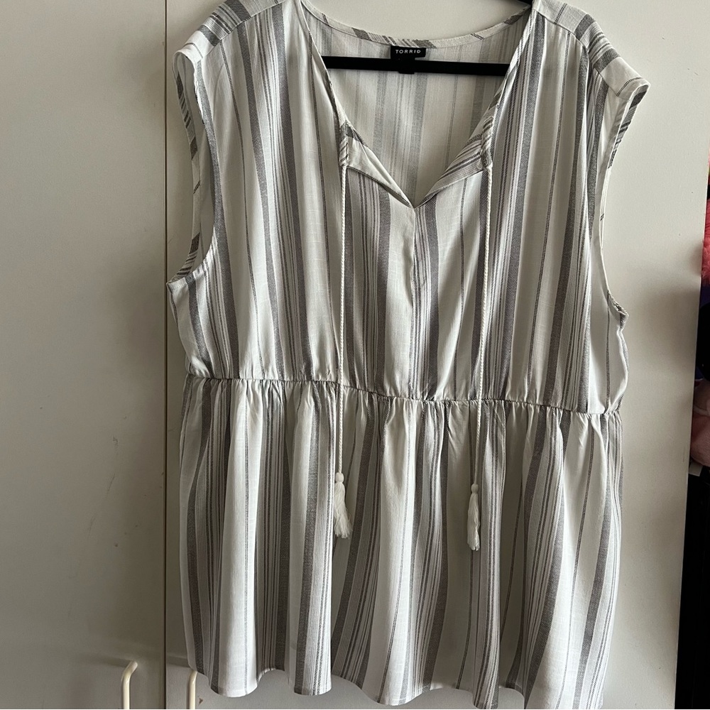 Torrid Peplum Rayon Slub Knit Dolman Top Tassel Tie Neckline Striped Boho sz 2X
